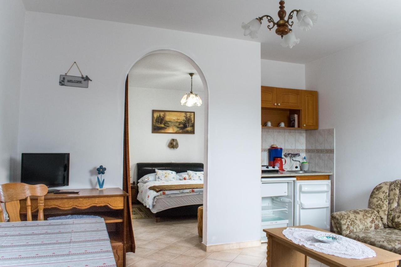 Levendula Apartman Zalakaros Luaran gambar