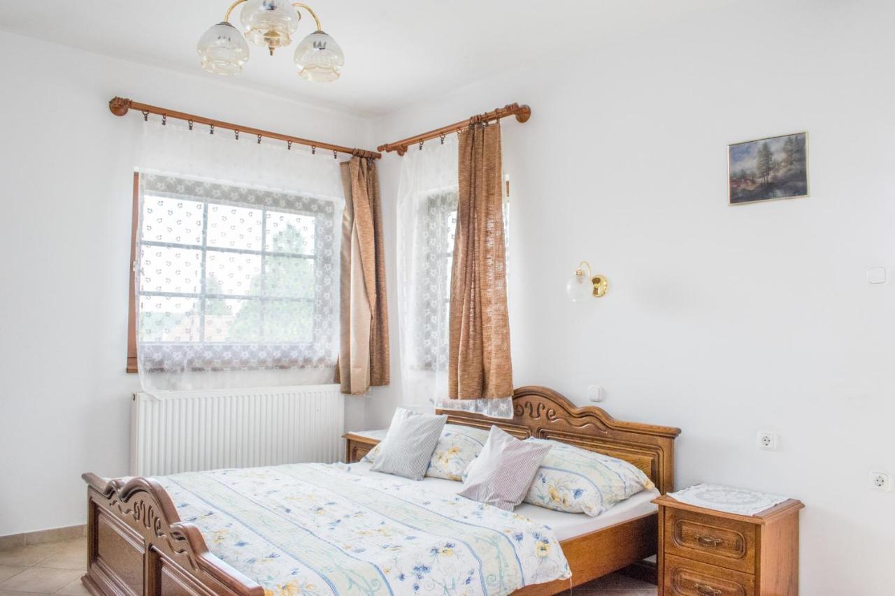 Levendula Apartman Zalakaros Luaran gambar